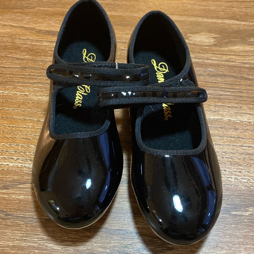 Girls Black Patent Tap Shoes